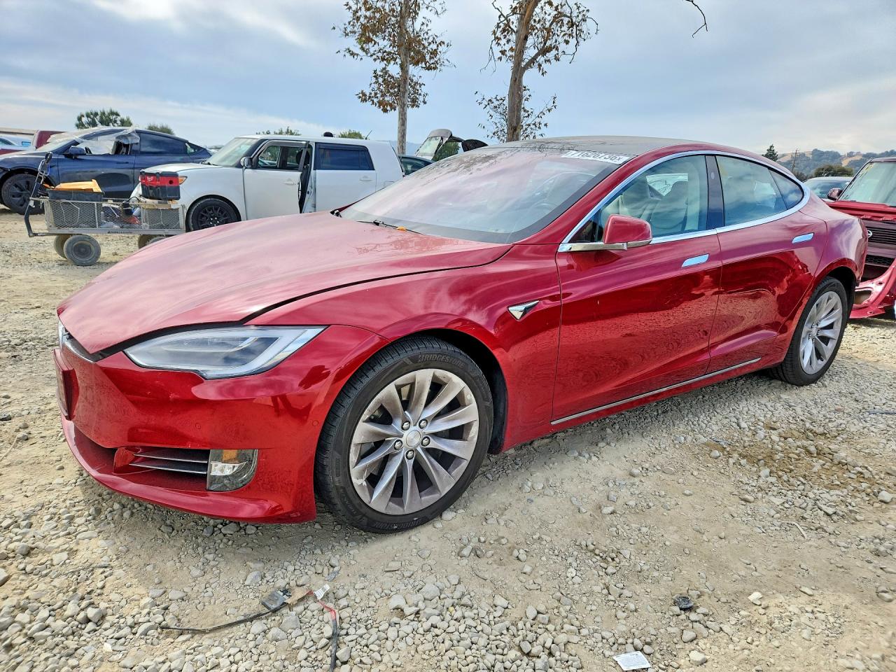 2019 TESLA MODEL S — Front 3/4