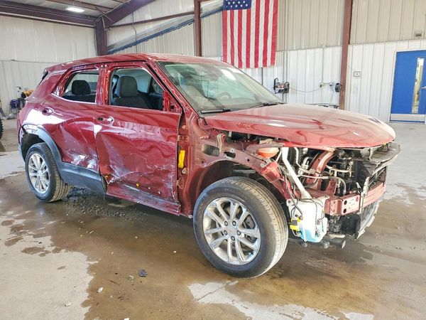 2024 CHEVROLET TRAILBLAZE LS — Passenger 3/4