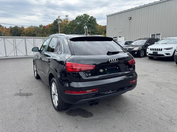 2017 AUDI Q3 quattro Premium