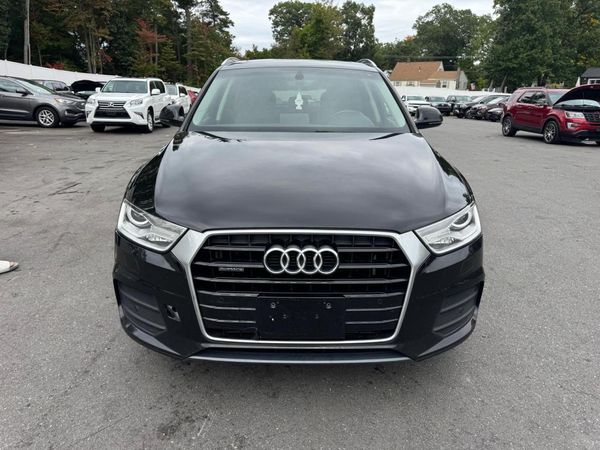 2017 AUDI Q3 quattro Premium