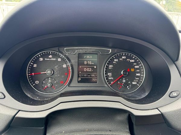 2017 AUDI Q3 quattro Premium