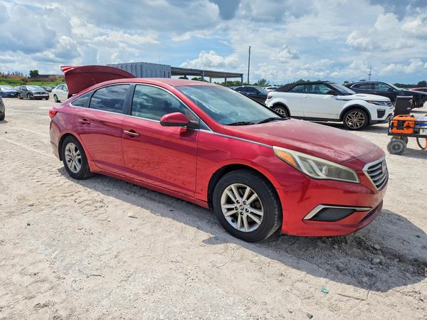 2016 HYUNDAI SONATA — Passenger 3/4