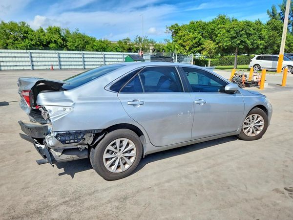 2017 TOYOTA CAMRY LE/SE/XLE/XSE — PSRA