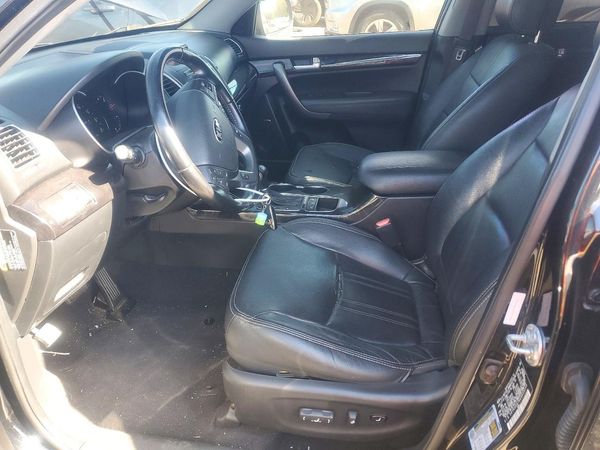 2014 KIA SORENTO EX — DENT