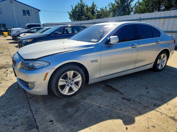 2013 BMW 5 SERIES — Front 3/4