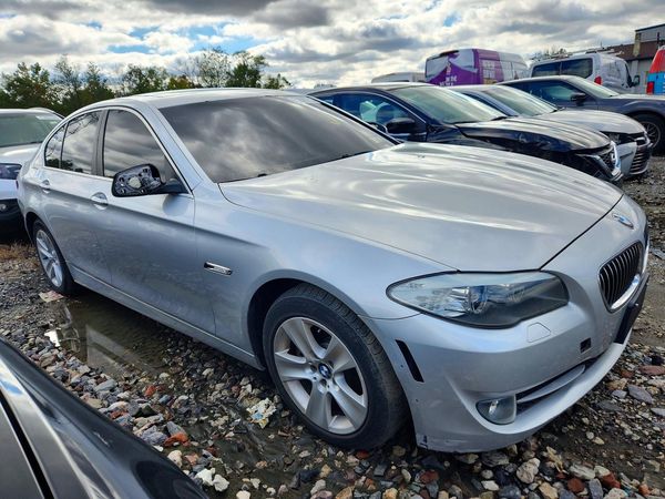 2013 BMW 5 SERIES — Passenger 3/4