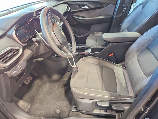 2023 CHEVROLET TRAILBLAZE LS — DENT