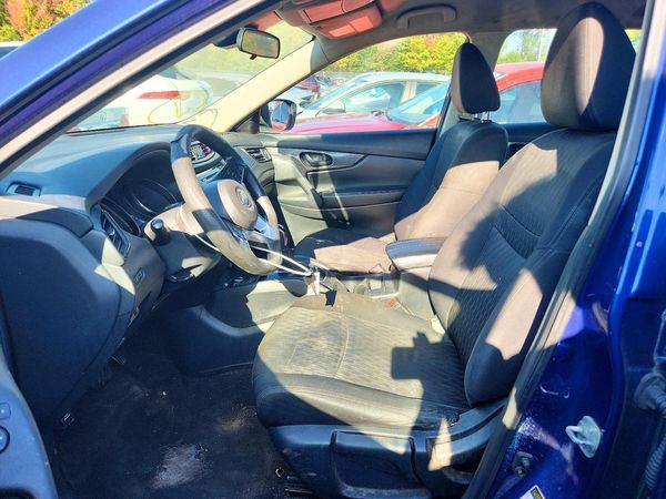 2019 NISSAN ROGUE — DENT