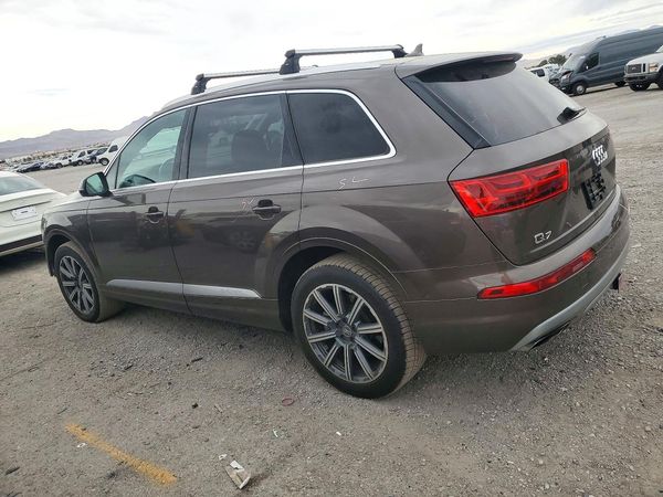 2017 AUDI Q7 quattro Premium Plus — DSRA