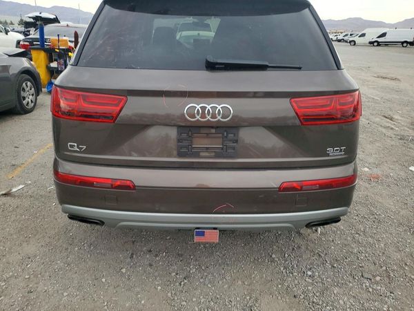 2017 AUDI Q7 quattro Premium Plus — DIRR