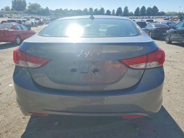 2013 HYUNDAI ELANTRA — DIRR