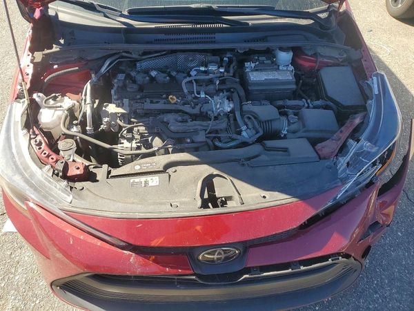 2025 TOYOTA COROLLA LE — Engine bay