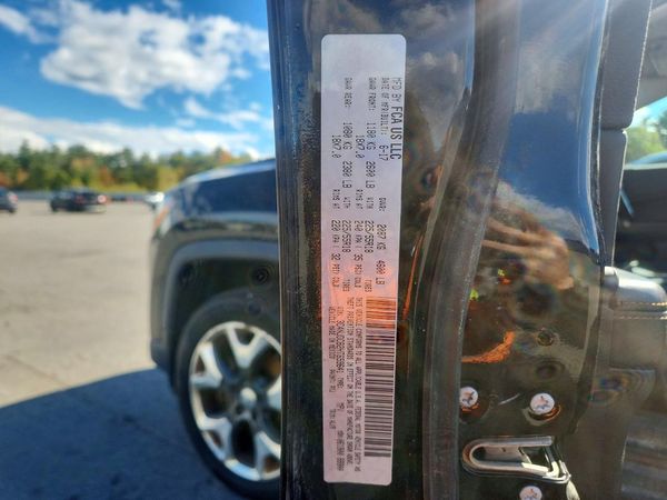 2017 JEEP COMPASS Limited — VINS
