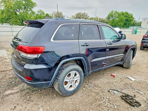 2015 JEEP CHEROKEE Laredo — PSRA