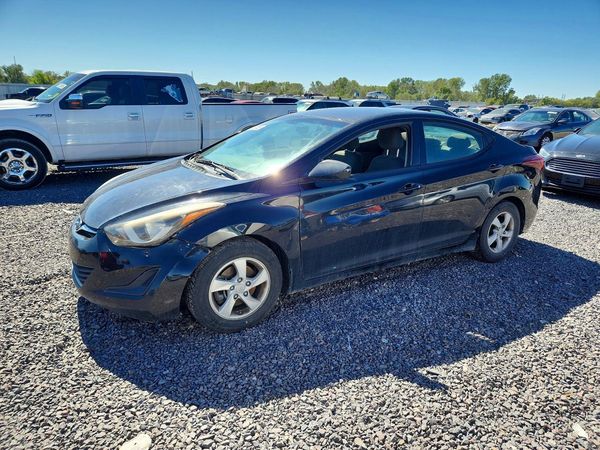 2015 HYUNDAI ELANTRA — DSFA — Front 3/4
