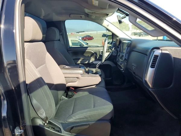 2017 CHEVROLET SILVERADO LT — PSRS
