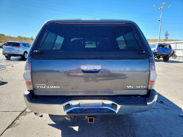 2014 TOYOTA TACOMA Delux Grade — DIRR