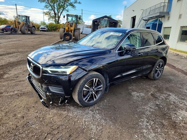 2018 VOLVO XC60 — DSFA — Front 3/4