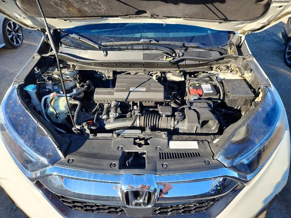 2018 HONDA CRV EX — Engine bay