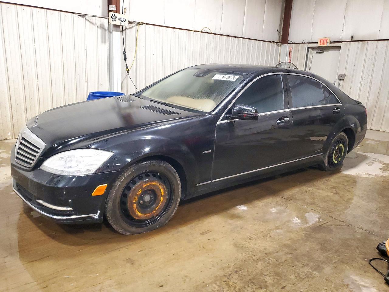 2012 MERCEDES-BENZ S S550 4-MATIC — Front 3/4