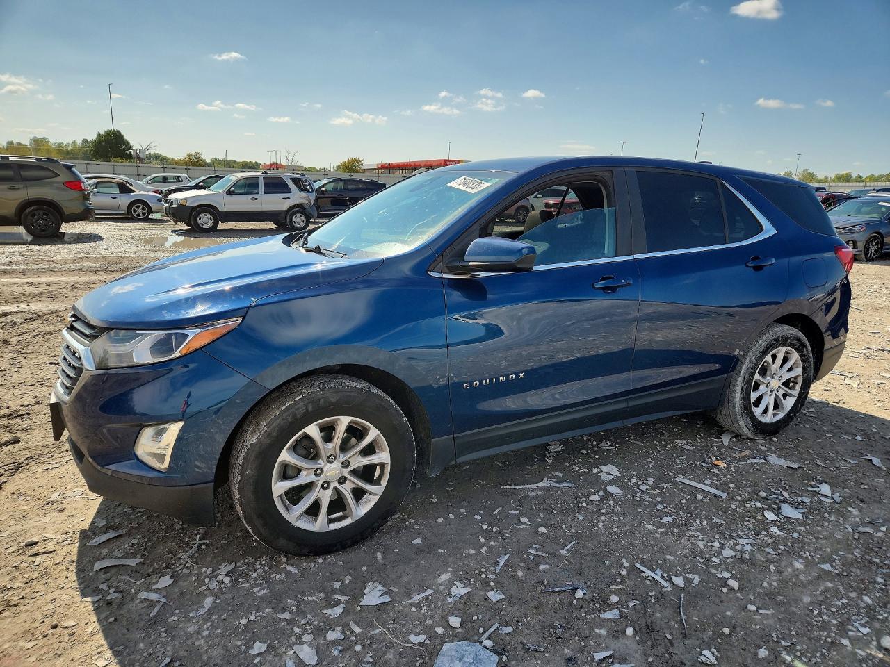 2021 CHEVROLET EQUINOX LT (1LT) — Front 3/4