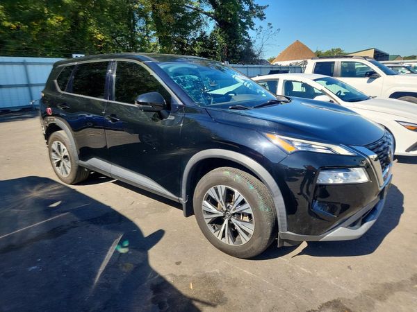 2021 NISSAN ROGUE SV — Passenger 3/4