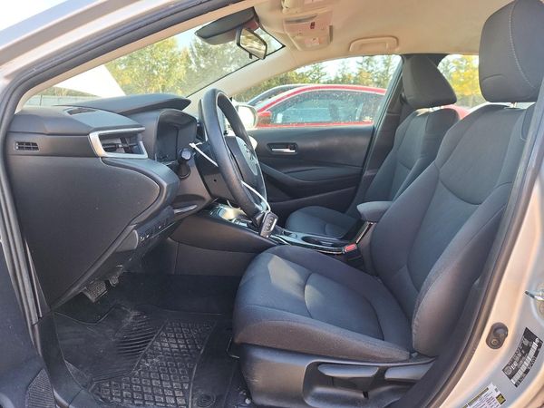 2020 TOYOTA COROLLA LE — DENT