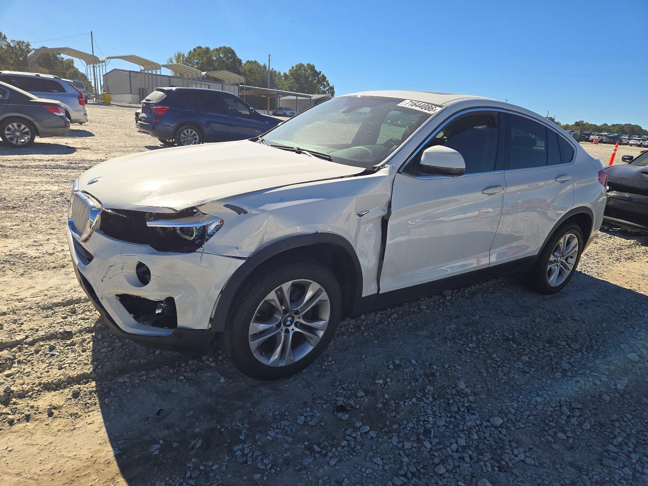 2015 BMW X4 xDrive28i — Front 3/4
