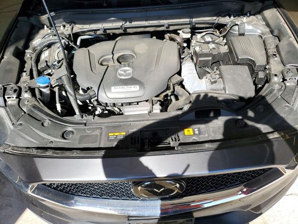 2021 MAZDA CX-5 Grand Touring Reserve — Engine bay