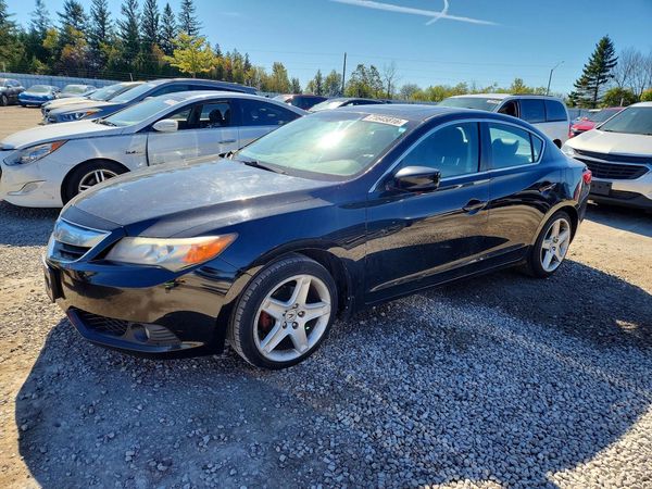2013 ACURA ILX 20 TECH — Front 3/4