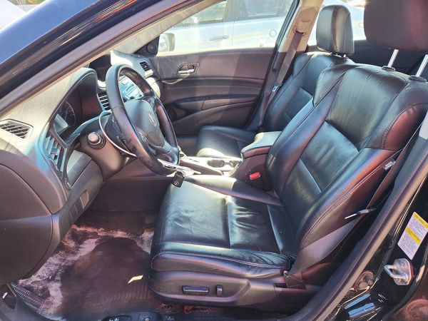 2013 ACURA ILX 20 TECH — DENT