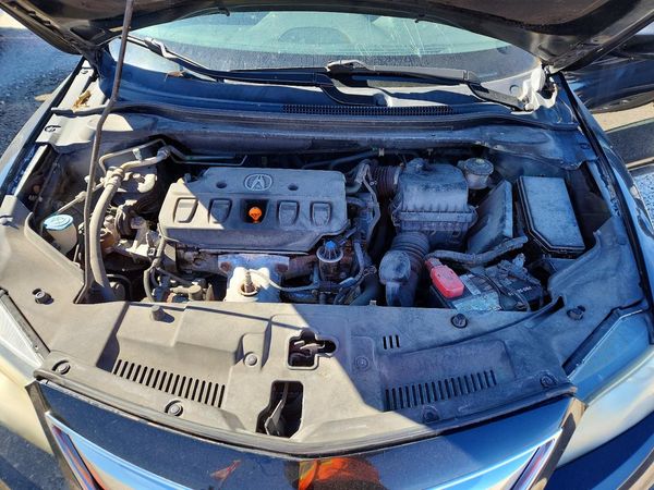 2013 ACURA ILX 20 TECH — Engine bay