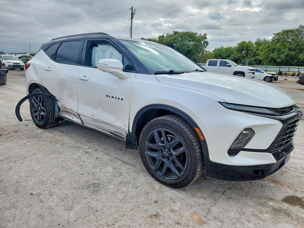 2024 CHEVROLET BLAZER RS — Passenger 3/4