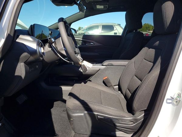 2025 CHEVROLET EQUINOX LT 1 PCY — DENT