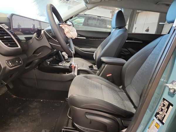 2024 KIA SELTOS S, X-Line — DENT