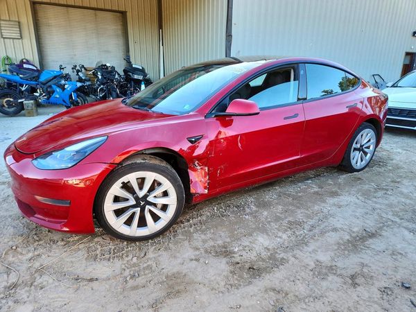 2023 TESLA MODEL 3 — Front 3/4