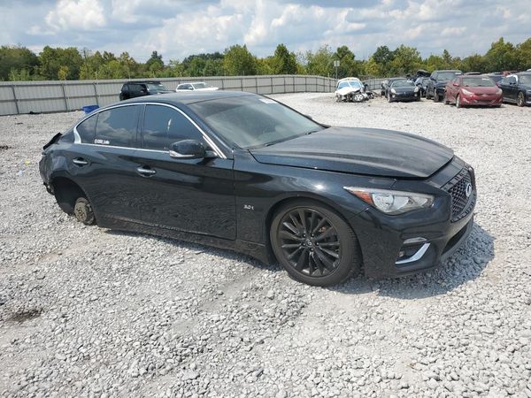 2019 INFINITI Q50 LUXE