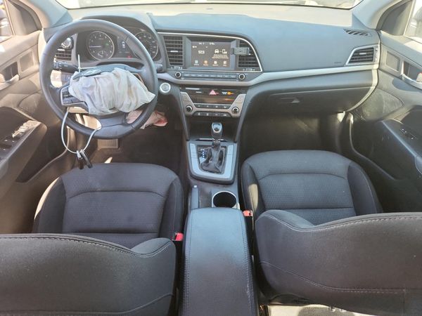 2017 HYUNDAI ELANTRA — CKPT