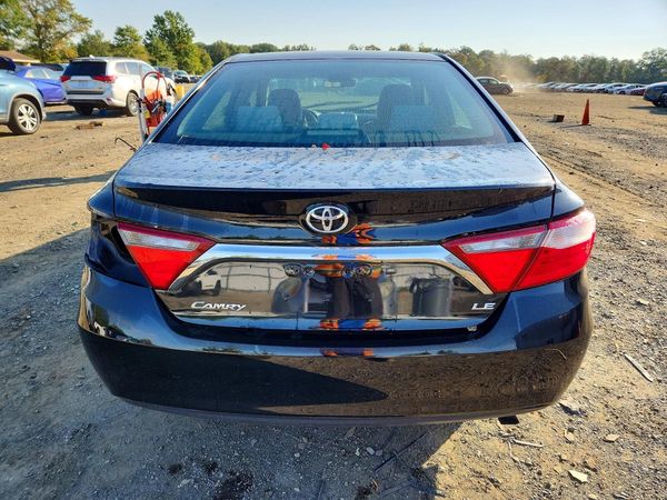 2015 TOYOTA CAMRY — DIRR