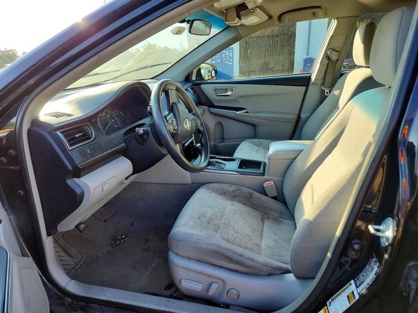 2015 TOYOTA CAMRY — DENT