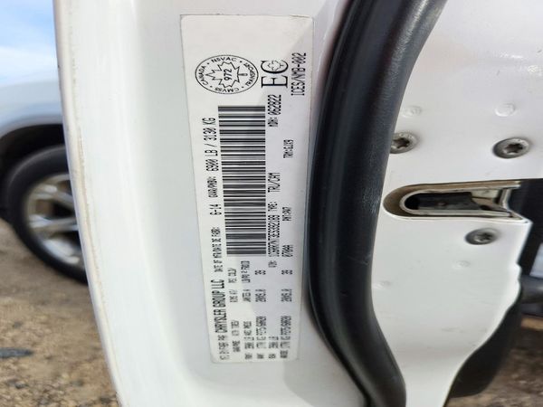 2014 RAM 1500 Laramie — VINS