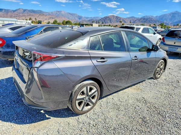 2017 TOYOTA PRIUS — PSRA