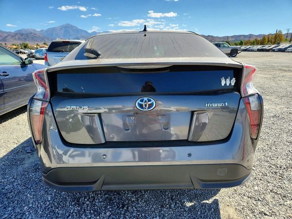 2017 TOYOTA PRIUS — DIRR