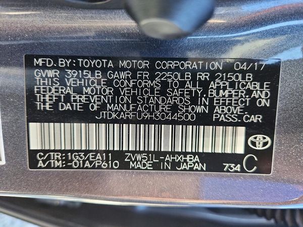 2017 TOYOTA PRIUS — VINS