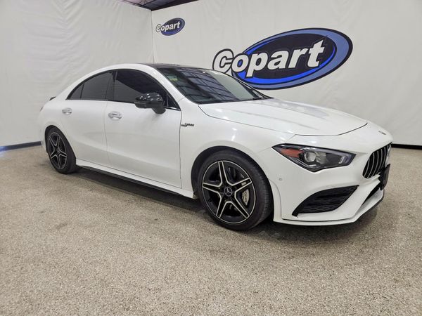 2022 MERCEDES-BENZ CLA AMG CLA35 — Passenger 3/4