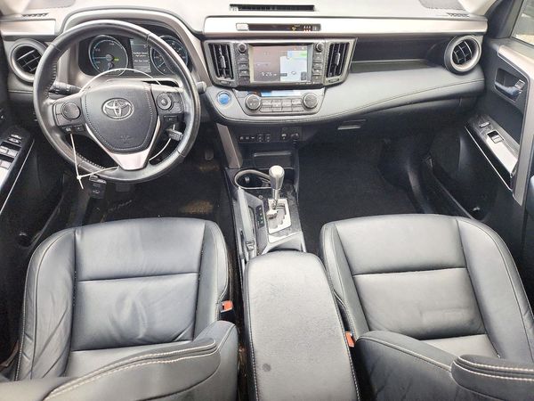 2017 TOYOTA RAV4 Ltd Hybrid — CKPT