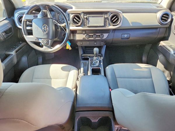 2019 TOYOTA TACOMA SR5 — CKPT