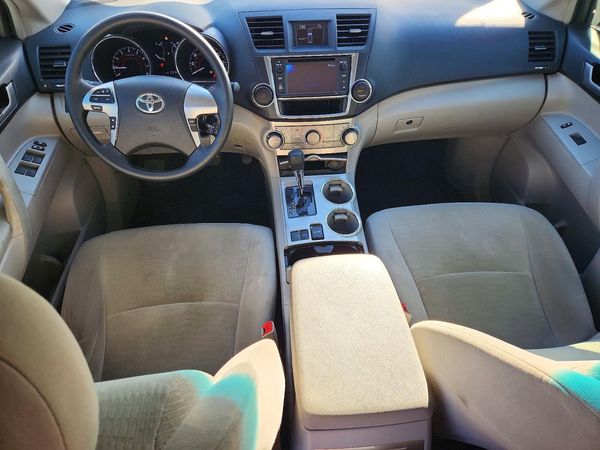 2013 TOYOTA HIGHLANDER Base/Hybrid — CKPT