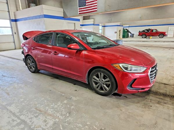 2018 HYUNDAI ELANTRA — Passenger 3/4