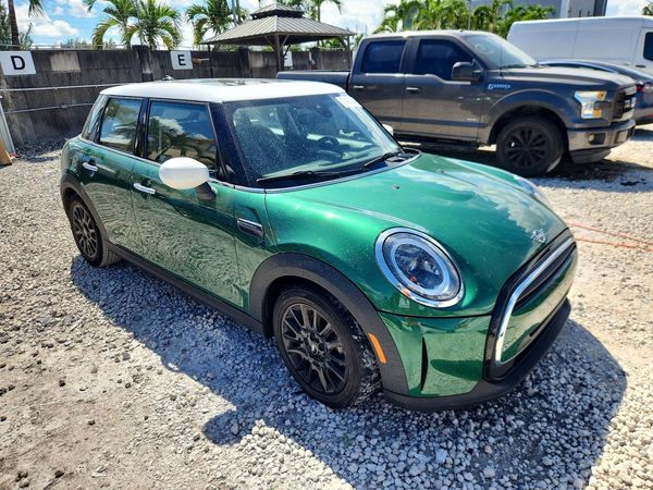 2022 MINI COOPER — Passenger 3/4